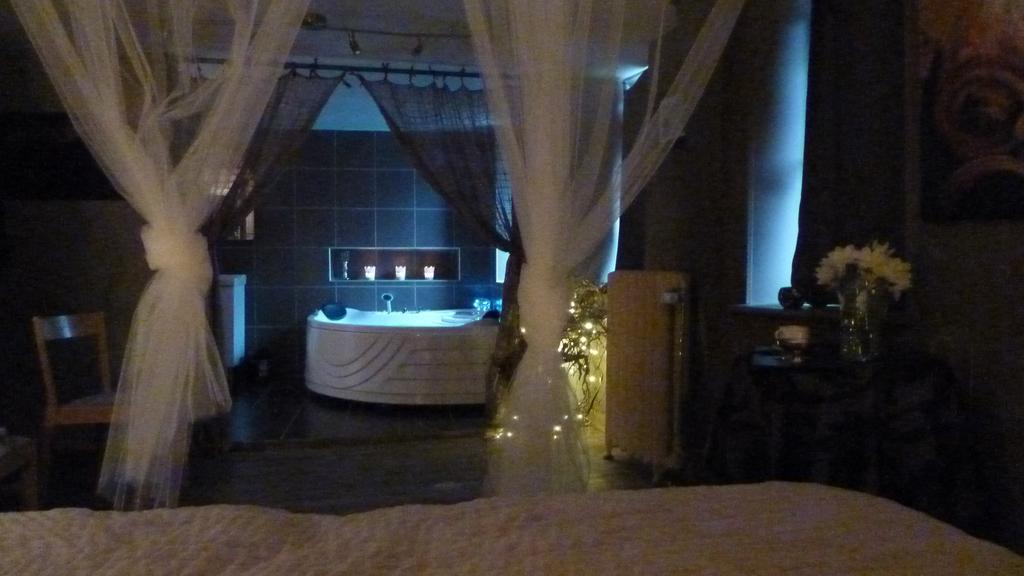 Francorchamps Guest House, Chambres Avec Ou Sans Jacuzzi Malmedy Zimmer foto